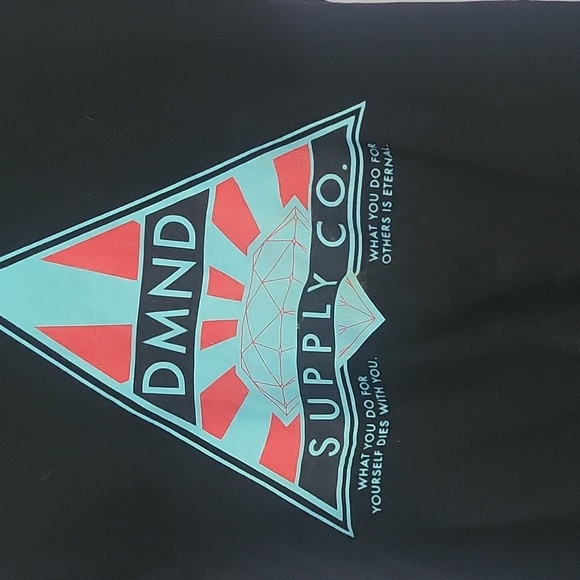 Diamond Supply Co vintage collectibles are their special edition Tees - Picture 3 of 14